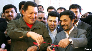 چاوز و احمدی نژاد