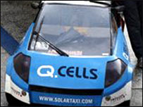 güneş enerjisiyle çalışan otomobil