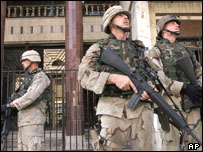 Familiares dizem que soldados estão desmoralizados