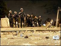 Gringy'deki Fransız polisler