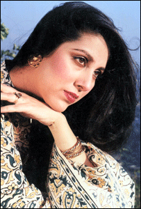 ثمینہ پیرزادہ