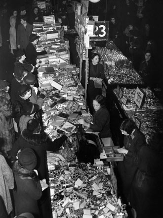 Christmas shopping in Woolies