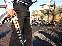 گزشتہ بدھ کو پچاس پولیس والوں کو اغواء کر لیا گیاتھا