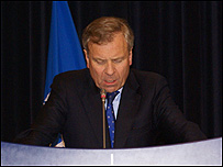 नैटो के महासचिव याप डी हूप शेफ़र