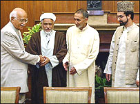 आडवाणी के साथ हुर्रियत नेता