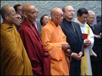 Hòa thượng Thích Minh Tâm và Đức ông Joseph Doré