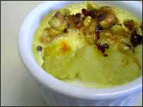 هيل با پسته در آيسکريم