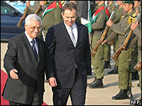 अबू माज़ेन और टोनी ब्लेयर