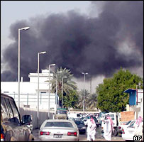 جدہ میں قلعہ بند امریکی سفارت خانہ