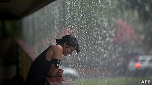 шторм "Айзек"