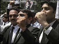 पाकिस्तानी वकील