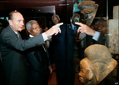 Fransa Cumhurbaşkanı Jacques Chirac ve BM Genel Sekreteri Kofi Annan