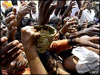 राहत का इंतज़ार