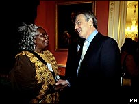 Blair em evento para comemorar proibiçaõ do tráfico de escravos, em Downing Street, em janeiro