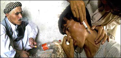 اعتياد  به مواد مخدر