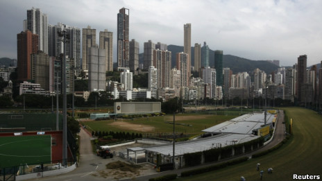 香港政府推出新措施遏制炒樓（26/10/2012）