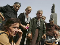 Yerlerinden edilen Gürcü'er