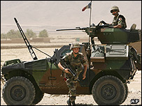 नैटो सैनिक