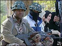 इराक़ी नागरिक सुरक्षा बल के सदस्य