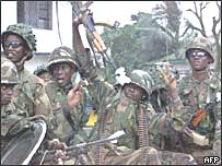 سربازان نيجريه ای