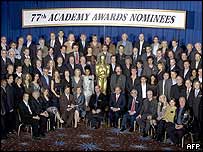 115 người được đề cử cùng chụp chung hình