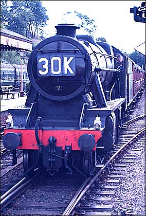 Steam train pulling into Bewdley