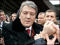 ويکتور يوشچنکو خواستار در نظر گرفته شدن امکان عضويت اوکراين در اتحاديه اروپا شد