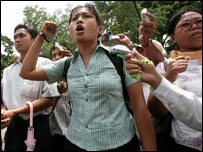 Người biểu tình tại Rangoon hôm 22/8