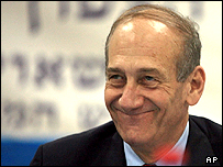 ओल्मर्ट ने संघर्ष विराम पर सहमति दे दी है