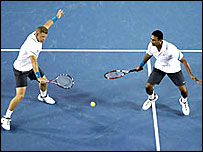 भूपति-नोल्स