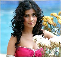 A cantora Shibani Kashyap será jurada do programa