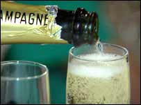 干一杯的代价很可能是750英镑