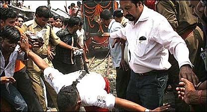 ट्वॉय ट्रेन को खींचते शैलेंद्र राय