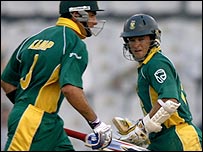 باؤچر اور کیمپ