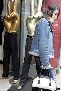 Çin halkı tüketimle tanıştı