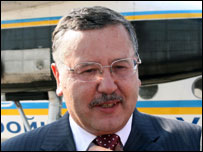  Колишній міністр Гриценко тепер критикує владу