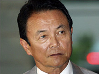 Ông Taro Aso