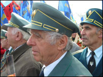 Марш ветеранів УПА в Києві два роки тому. УПА залишається дуже суперечливою темою