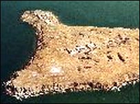 Україна вважає Зміїний островом, Румунія - просто скелею