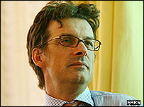 جفری آدامز، سفیر بریتانیا در ایران، عکس از فارس 