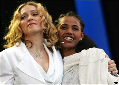 مدونا و برهان در کنسرت لایو 8