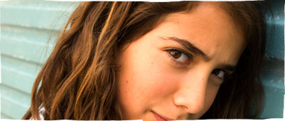 Sut alla i ddod yn fwy hyderus?