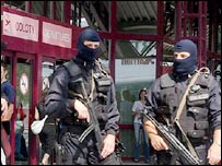 Поліцейські у Варшаві