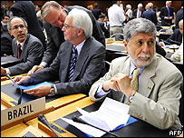 Celso Amorim nas negociações da Rodada de Doha