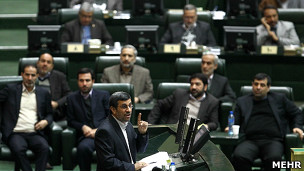 احمدی نژاد در مجلس