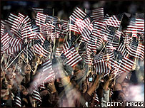 Cổ động viên của ông Obama ăn mừng