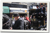 Hen hers geffyl Glynarthen ar strydoedd Aberteifi yn y Sadwrn Barlys.