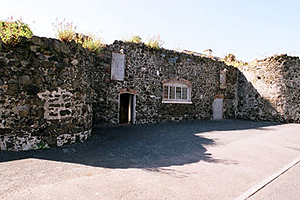 The White House is one of the oldest buildings in Belfast. It was previously used as a navigation marker for ships coming up the Lough towards Belfast.