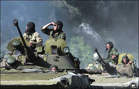 Xe tăng Nga gần phía bắc Ossetia