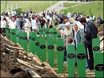 बोस्निया नरसंहार का साया